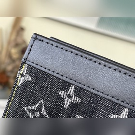 LV Артикул： M45961 Черная сумка Pochette Voyage Эта сумка Pochet