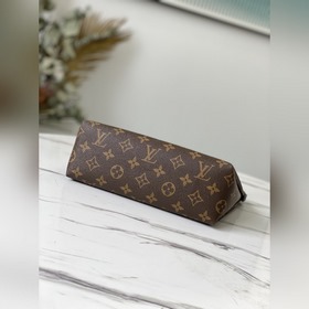 LV Артикул： M64125 Черный Женская сумка Внешний слой из ткани с 