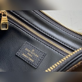 LV Артикул： M64125 Черный Женская сумка Внешний слой из ткани с 