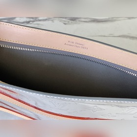 LV Артикул： M80807 Сумка-клатч Компактная сумка из ткани Monogra