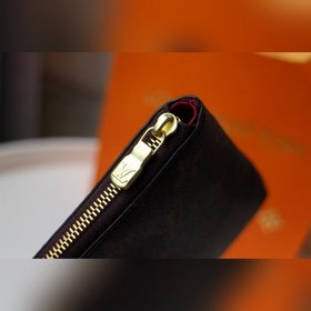 LV Модель 44191 Розовый ETUI VOYAGE Маленькая сумка для хранения