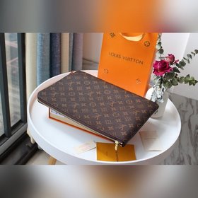 LV ETUI VOYAGE сумка для хранения M43442 Розовый Эта классическая