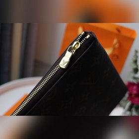 LV ETUI VOYAGE сумка для хранения M43442 Розовый Эта классическая
