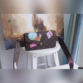 LV POCHETTE FELICIE Сумка Модель M61276 Стиль «маленькая собачка»