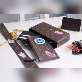 LV POCHETTE FELICIE Сумка Модель M61276 Стиль «маленькая собачка»