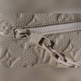 LV A4 сумка Модель M62293 /M44484 Полностью из кожи Все необход