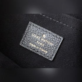 LV сумка Модель： M62048 Балетный розовый Эта сумка изготовлена