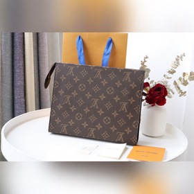 LV Артикул： M46037 Старая монета сумка представляет собой стиль