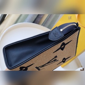 LV Артикул： M80351 Клатч Плетение Изготовлена из ткани Monogram