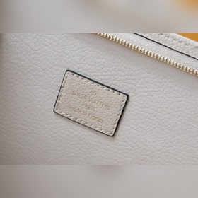 LV Артикул： M80504 By The Pool Туалетная сумка 26 Изготовлена