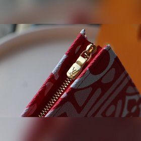 LV Модель m47542 Широкая печать Косметичка из ткани Monogram Про