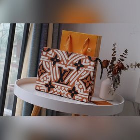LV Модель m47542 Широкая печать Косметичка из ткани Monogram Про