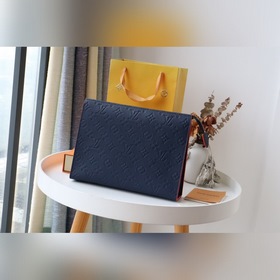Сумка LV Pochette Voyage среднего размера, модель m41058, 45665 (