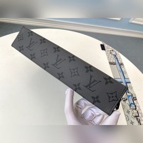 LV Модель M69533 Классическая сумка Новый цвет Сдержанная роскошь