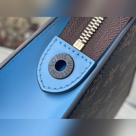 LV Артикул： M81204 Клатч Из капсульной коллекции, с неровным ри