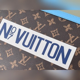 LV Артикул： M81204 Клатч Из капсульной коллекции, с неровным ри