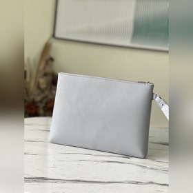 LV Артикул： M69836 Клатч Чехол для iPad Aerogram Сдержанный ди
