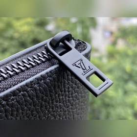 LV Модель： M69837 Сумка Aerogram iPad чехол Сдержанный дизайн п