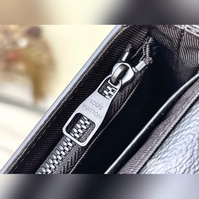 LV Артикул： M80589 Клатч Компактная сумка, вдохновленная дизайн