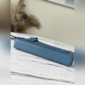 LV Модель： M81029 Сумка Aerogram iPad чехол Сдержанный дизайн п