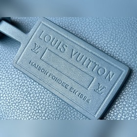LV Модель： M81029 Сумка Aerogram iPad чехол Сдержанный дизайн п