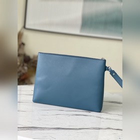 LV Модель： M81029 Сумка Aerogram iPad чехол Сдержанный дизайн п