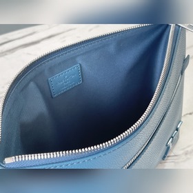 LV Модель： M81029 Сумка Aerogram iPad чехол Сдержанный дизайн п