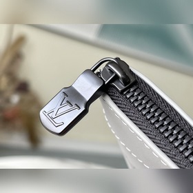 LV Артикул： M81385 Серый Большая сумка из серии сумок-клатчей Э