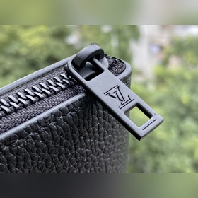LV Модель： M69837 Сумка Aerogram Чехол для iPad Сдержанный диза