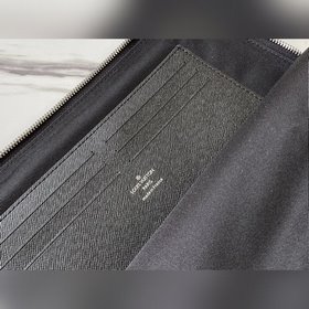 LV Артикул： M60417 Старая модель Новая сумка New Pouch Новая мод