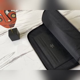 LV Артикул： M60417 Старая модель Новая сумка New Pouch Новая мод