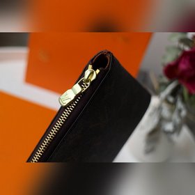 LV Модель 44191 для пожилых ETUI VOYAGE Маленький чехол Этот клас
