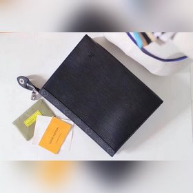 LV Модель 67736 Pochette Voyage MM средний кожаный чехол для пут