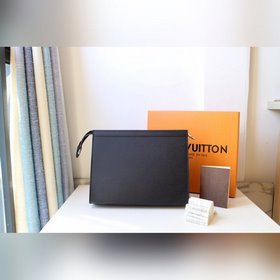 LV POCHETT VOYAGE сумочка Модель M30395, черный Pochette Voyage 