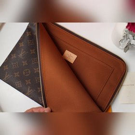 LV ETUI VOYAGE сумка для хранения M43442 Эта классическая многофу