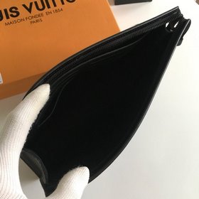 LV Модель M44448 Сумка Pochette Voyage Louis Vuitton обратил сво