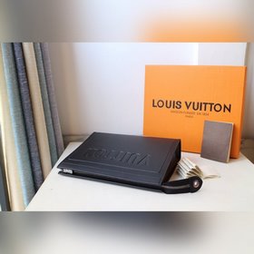 Средняя сумка LV POCHETTE VOYAGE Модель M61692 Полностью из кожи 