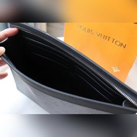 LV Модель M61692 Серебристый сумка POCHETTE VOYAGE Эта новая су