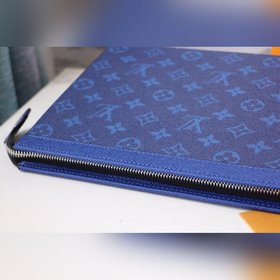 LV Летняя новинка POCHETTE VOYAGE Сумка среднего размера Модель M