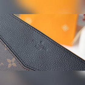 Сумка LV DAILY, модель M62048 Эта сумка Daily из знаковой ткани