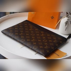 Сумка LV DAILY, модель M62048 Эта сумка Daily из знаковой ткани 
