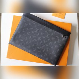 LV сумка POCHETTE APOLLO Модель M62291 Эта сумка, изготовленная