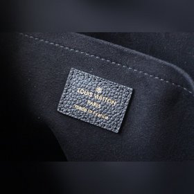 LV DAILY Сумка Модель M62937 Кожа бычка Эта сумка Daily, изготов