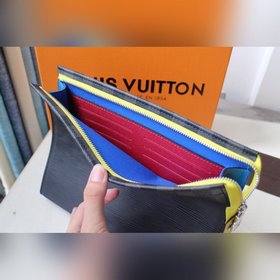 LV Модель M67899 Средняя сумка POCHETTE VOYAGE Средняя сумка Po