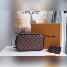 LV KASAI Ручная сумка Модель N41663 Просторное отделение на мол