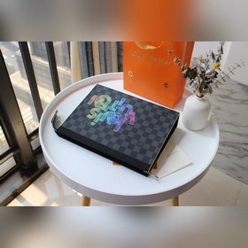 LV Модель N60308 Средняя сумка POCHETTE VOYAGE Многофункциональн