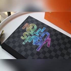 LV Модель N60308 Средняя сумка POCHETTE VOYAGE Многофункциональн