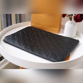 LV ETUI VOYAGE Большая сумка для хранения Артикул： M59479 Эта к