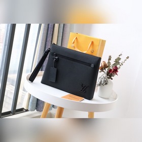 LV Артикул： M69837 Новая сумка LV Aerogram с чехлом для iPad Сде