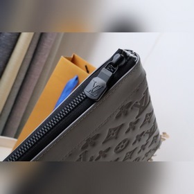 LV сумка Артикул M62903 Серый с тиснением Изготовлена из паруси
